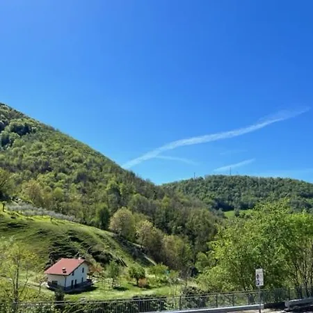 Homes شقة Viadanica
