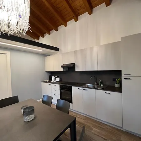 Homes شقة Viadanica